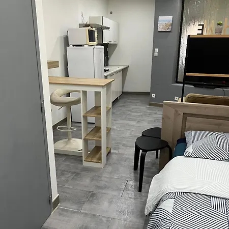 Grand Apartment *