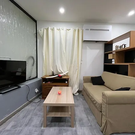 Grand Apartmán Lunel (Herault)